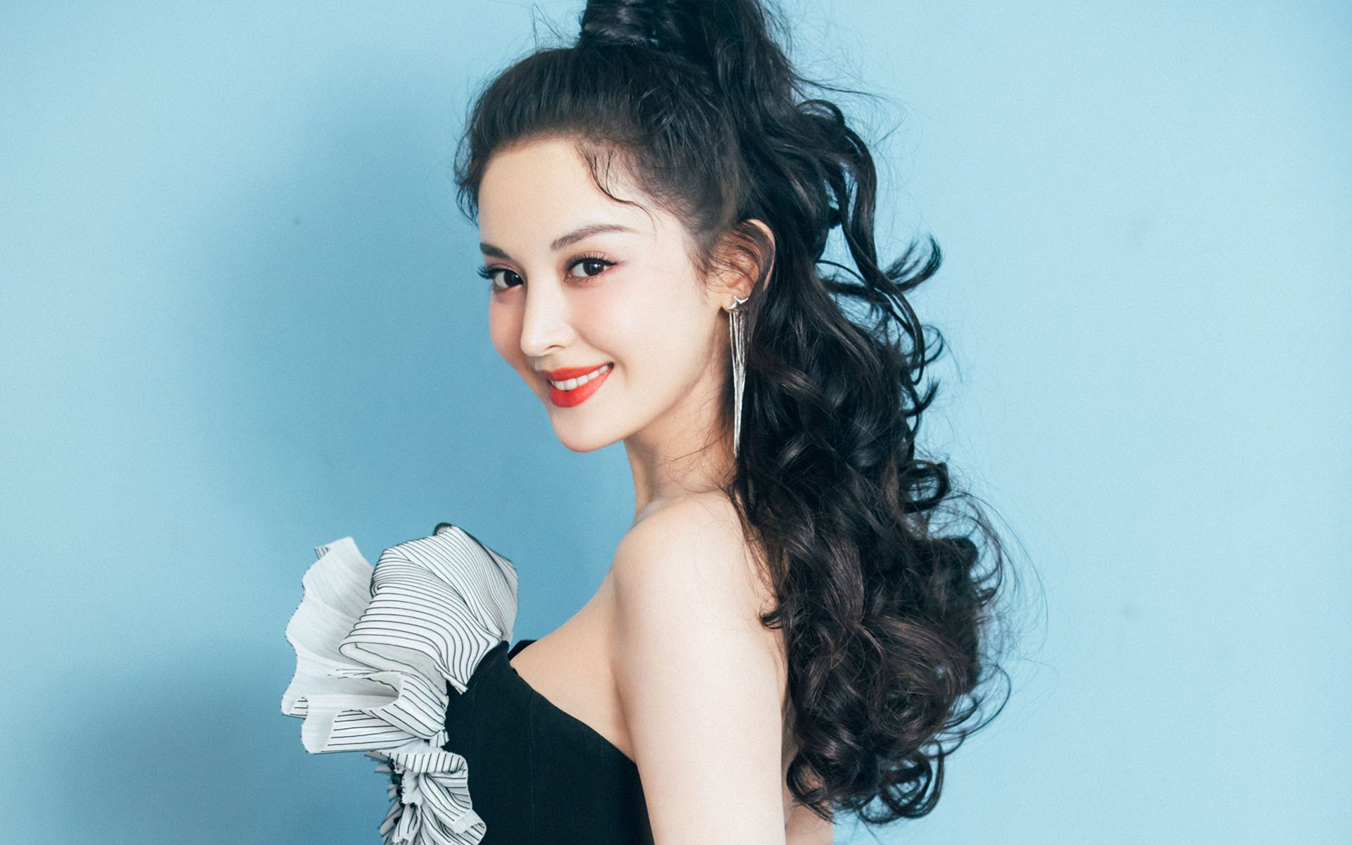 中国篮球智造未来,科技赋能行业升级,中国篮球智造未来,科技赋能行业升级趋势