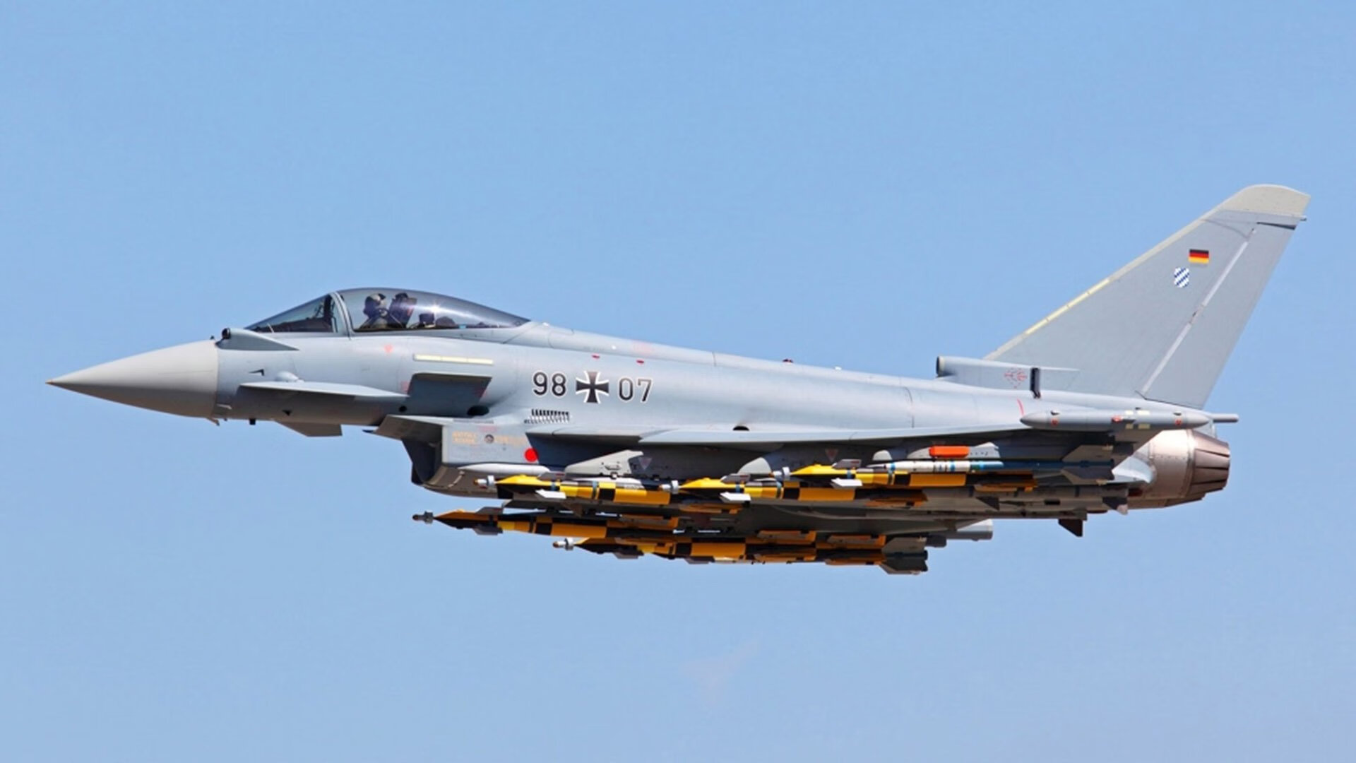 意甲豪门为新赛季全力备战,阵容调整频繁,意甲豪门球队