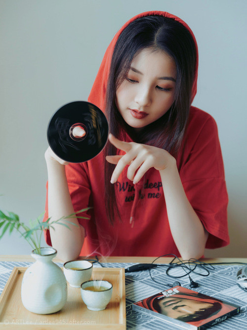 尤文图斯胜阿贾克斯，成功晋级半决赛，尤文图斯比赛视频