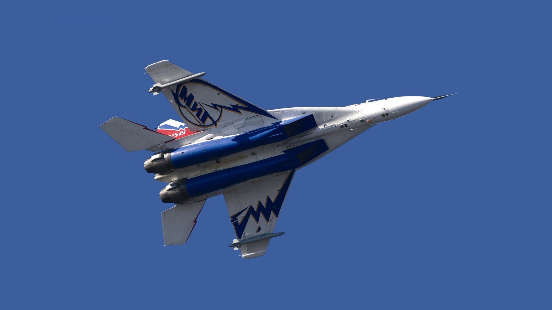 爱游戏 电竞-巴黎圣日耳曼球员共同努力，恢复信心迎战，巴黎圣日耳曼球队厉害吗