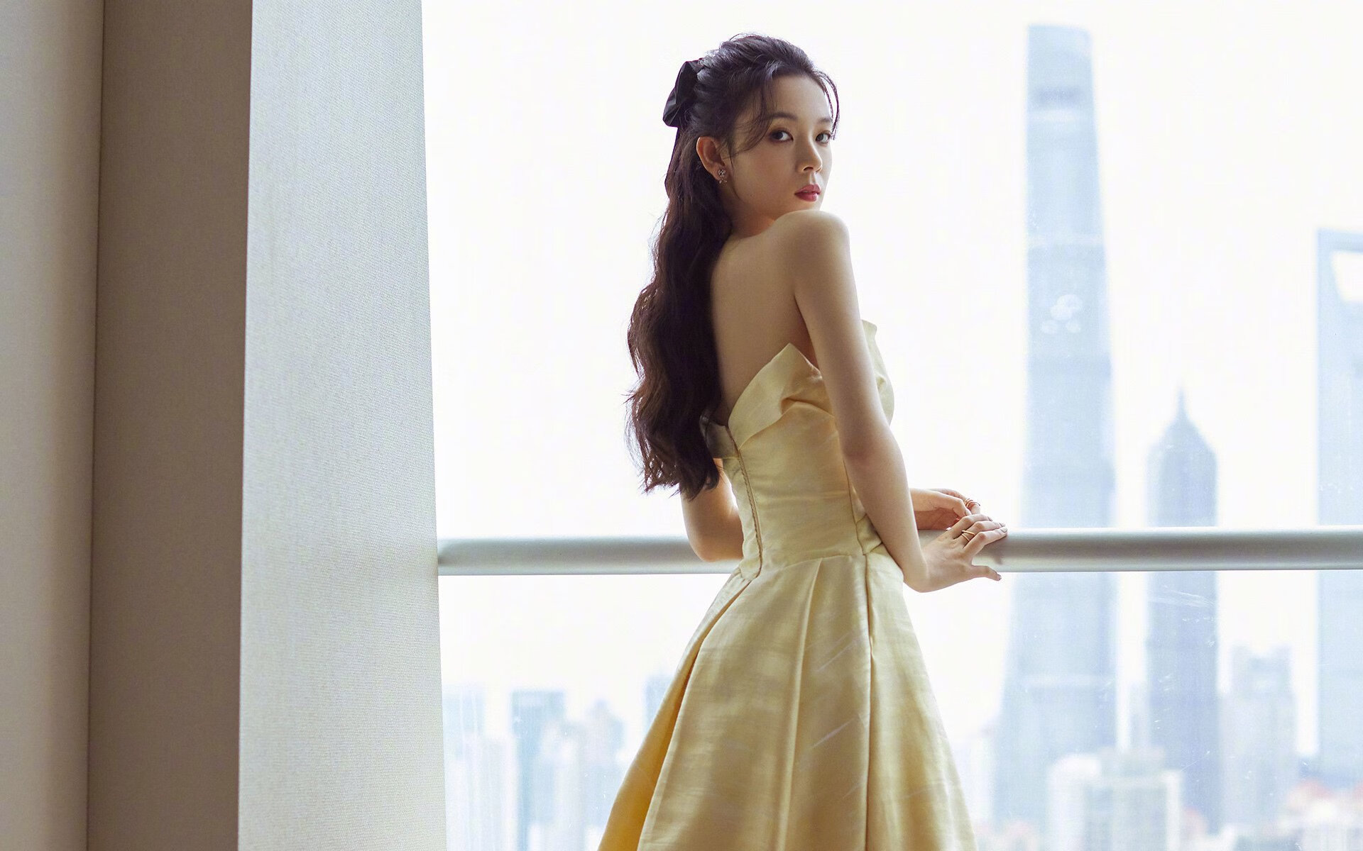 摩纳哥宣布续约主帅合同，稳定球队发展方向，摩纳哥前主帅